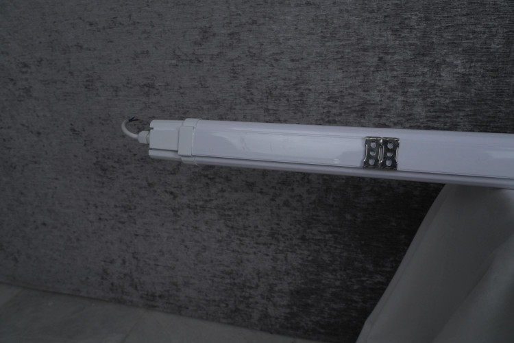براکت LED ضد آب ۱۲۰ سانتی ۴۰ وات ویمکس مدل IR-V3440-H